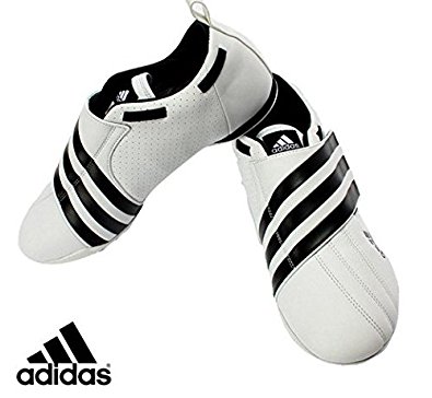 adidas chaussures taekwondo